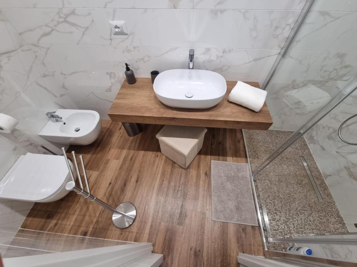Ferienwohnung La Casa Di Vale Bari Exterior foto